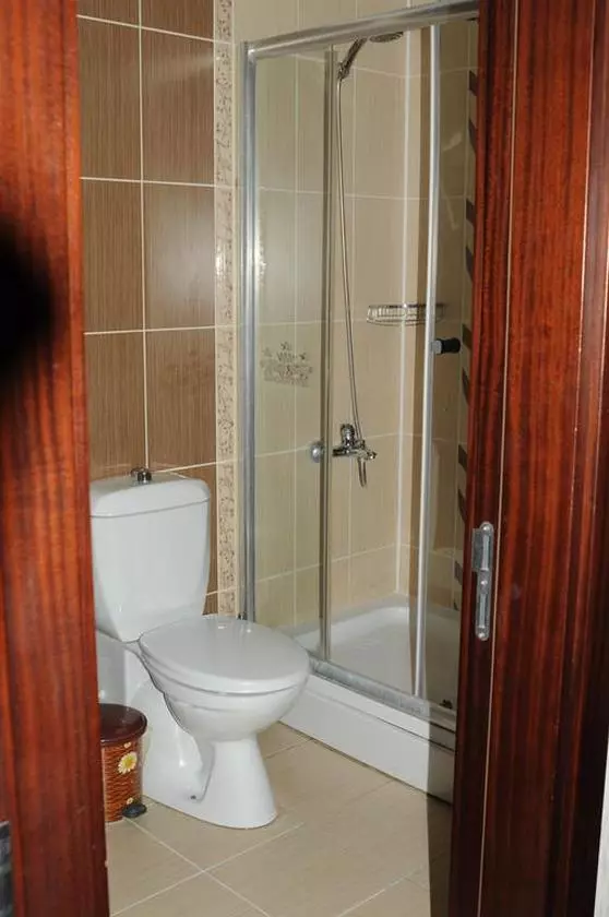 160885843 (Copy).jpg